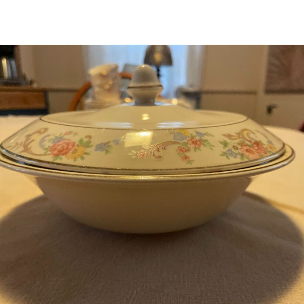 Vintage Paden City Pottery Rose Covered Vegetable Serving Bowl Lid GUC Cottage